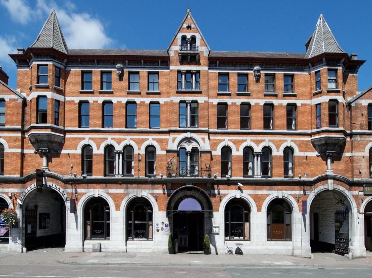 Отель Hotel Isaacs Cork City Корк