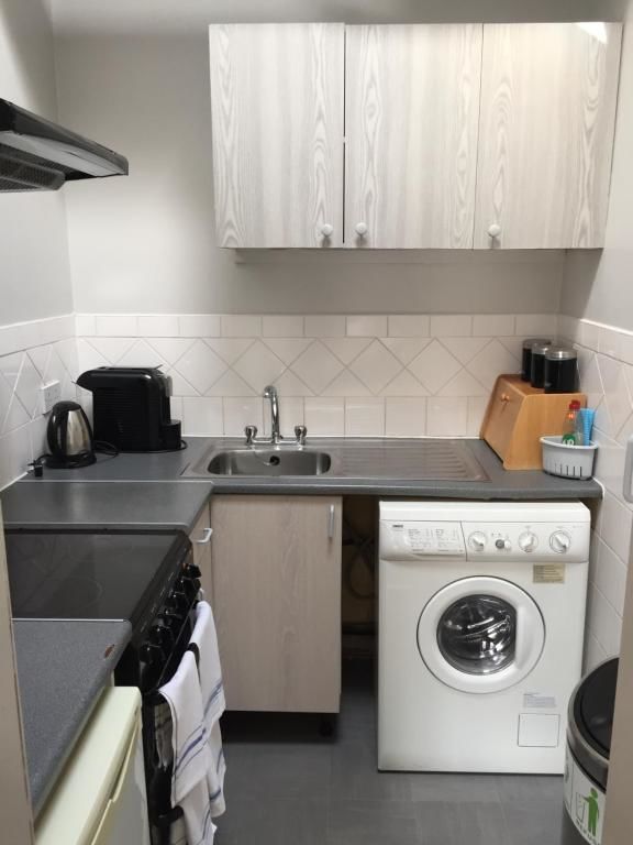 Отель Hotel Isaacs Cork City Корк-61